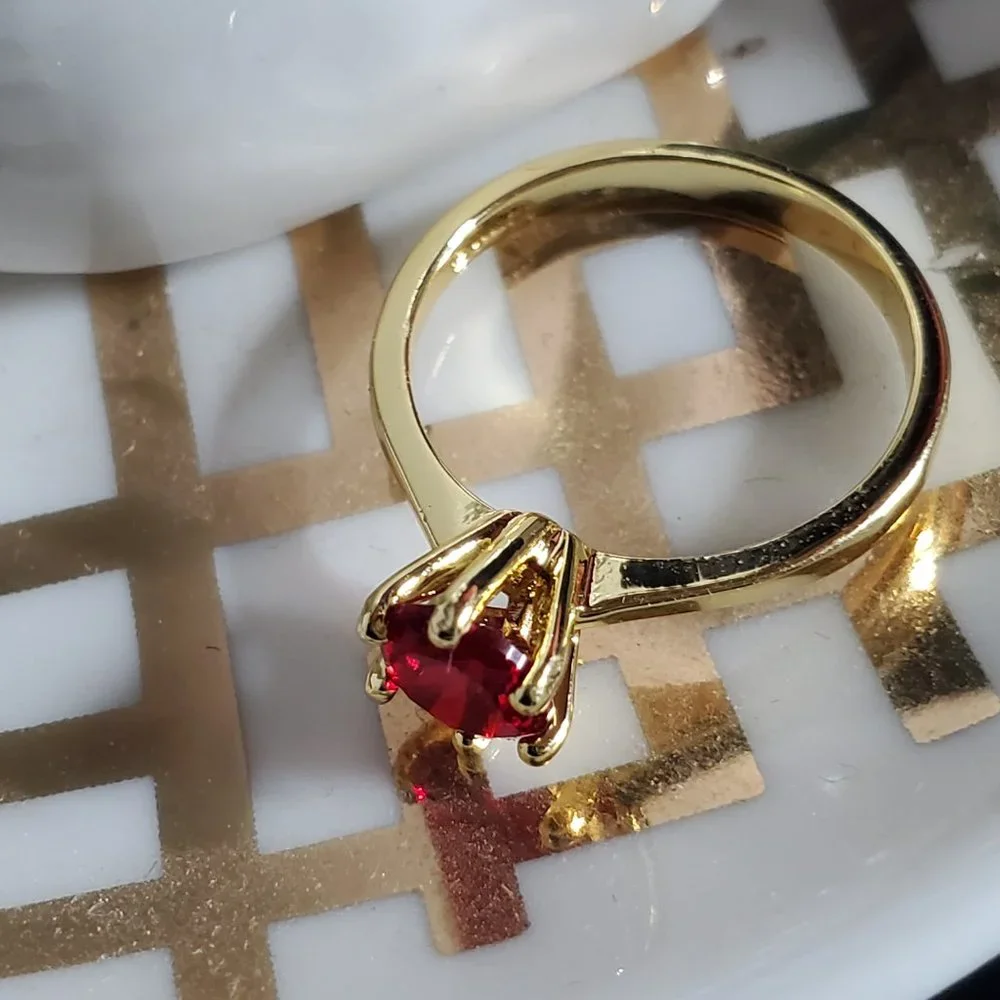 Poppy Engagement Ring 1k CZ Solitaire - Ruby Red on Yellow Gold - Picture 4 of 11